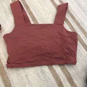 Alo bind tank & legging set